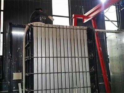 轻骨料水泥发泡实心墙板生产线